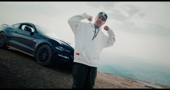 Kawe – Gigante Kawe - Gigante com letras - baixar - vídeo