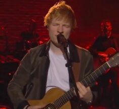 Ed Sheeran passa sétima semana no topo da parada britânica de singles com “Bad Habits”
